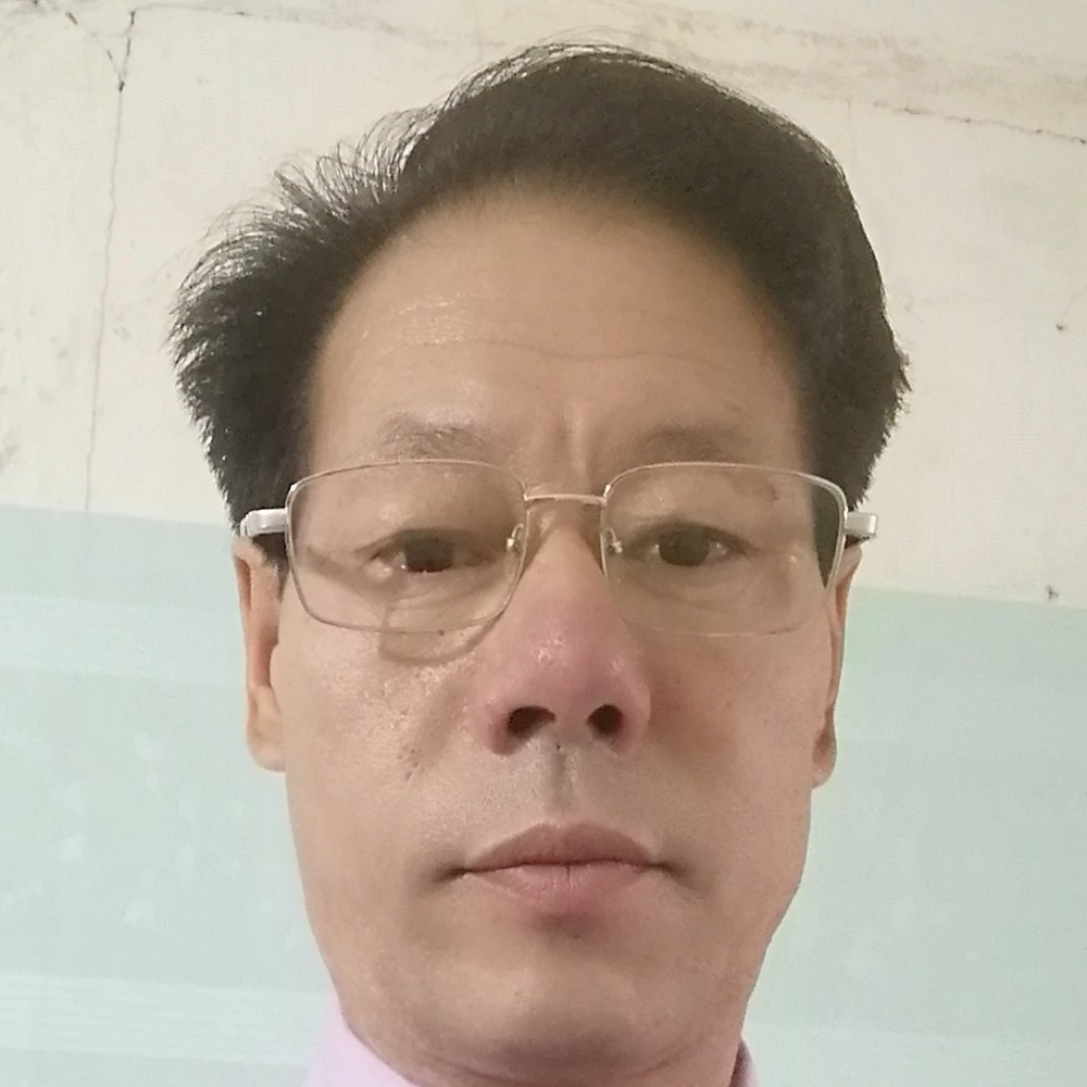 明理苦恋青花的照片