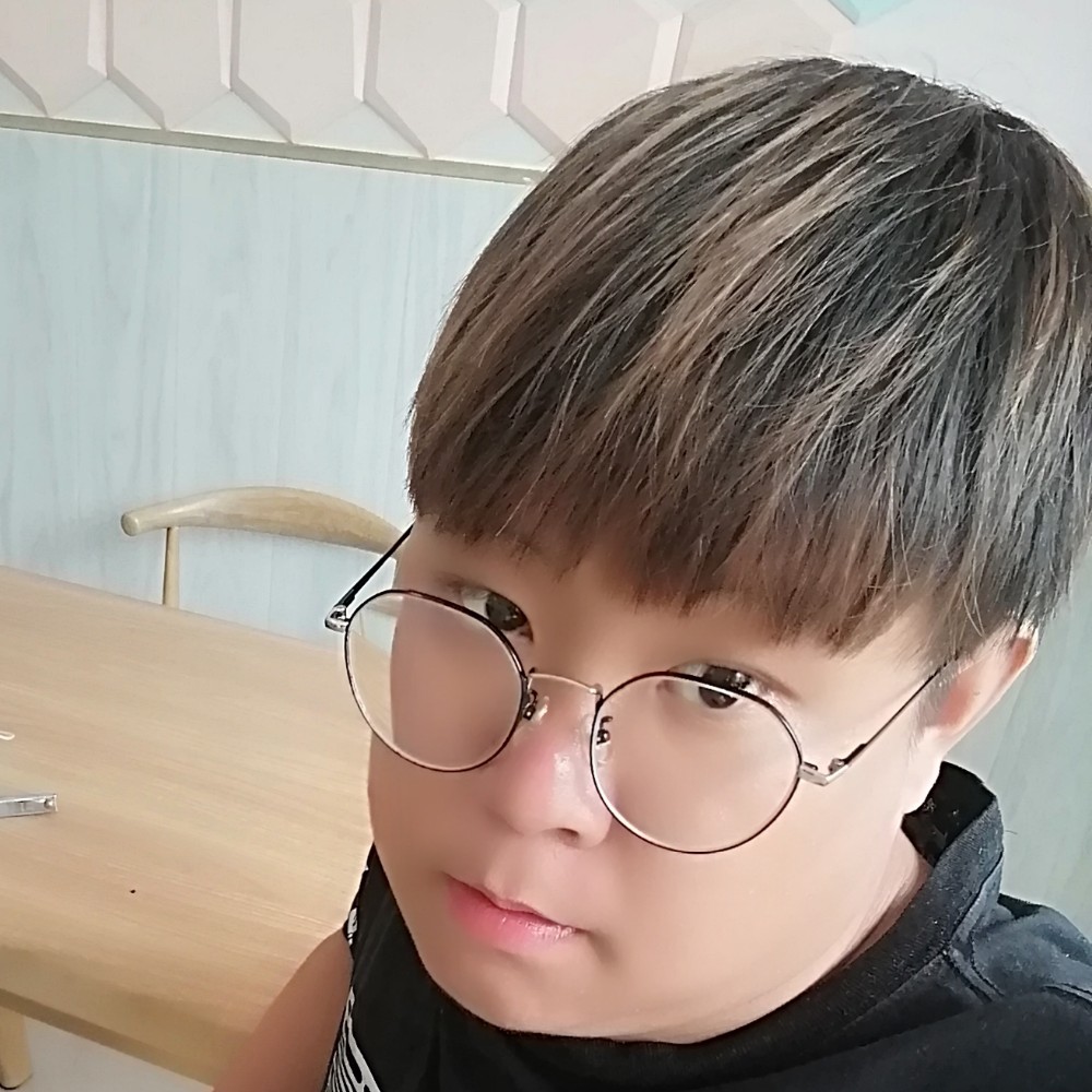 杨宇很快酷的照片