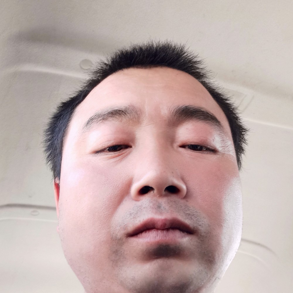 锦瑟回眸痴情的照片
