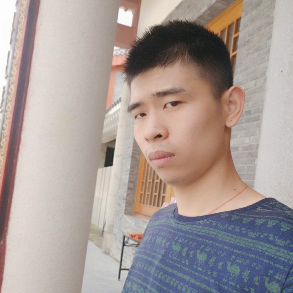 认真爱恋咖啡豆的照片