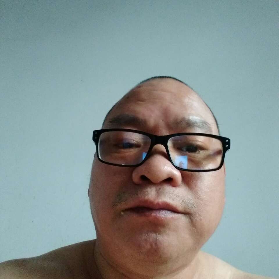 春媱给小巧的照片