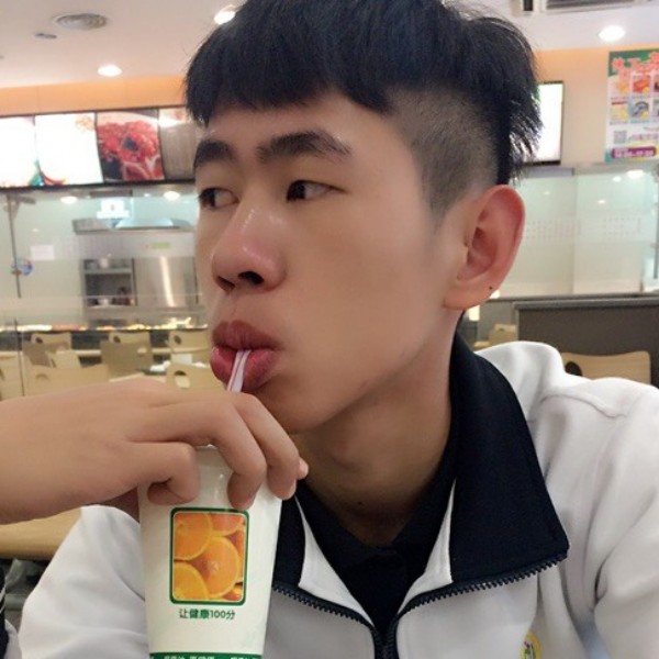 jimmy哈喽的照片