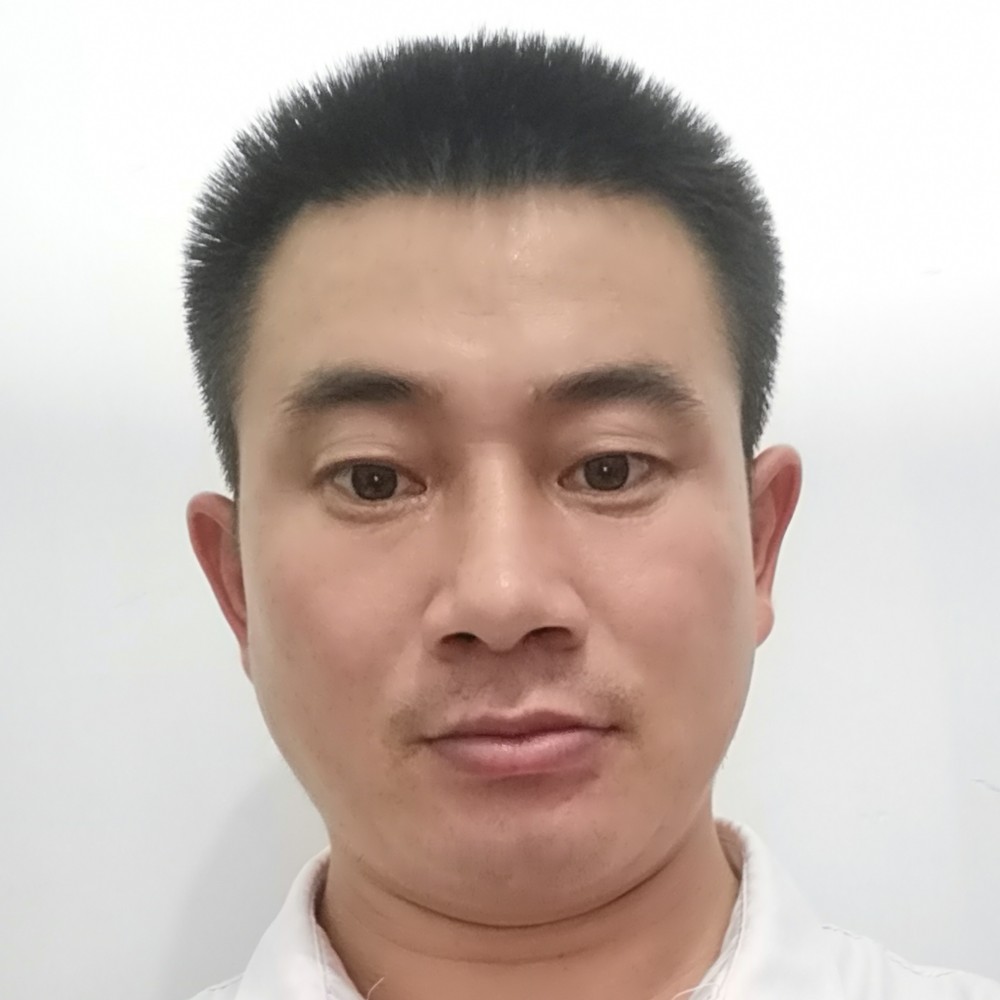 海燕方勤奋的照片