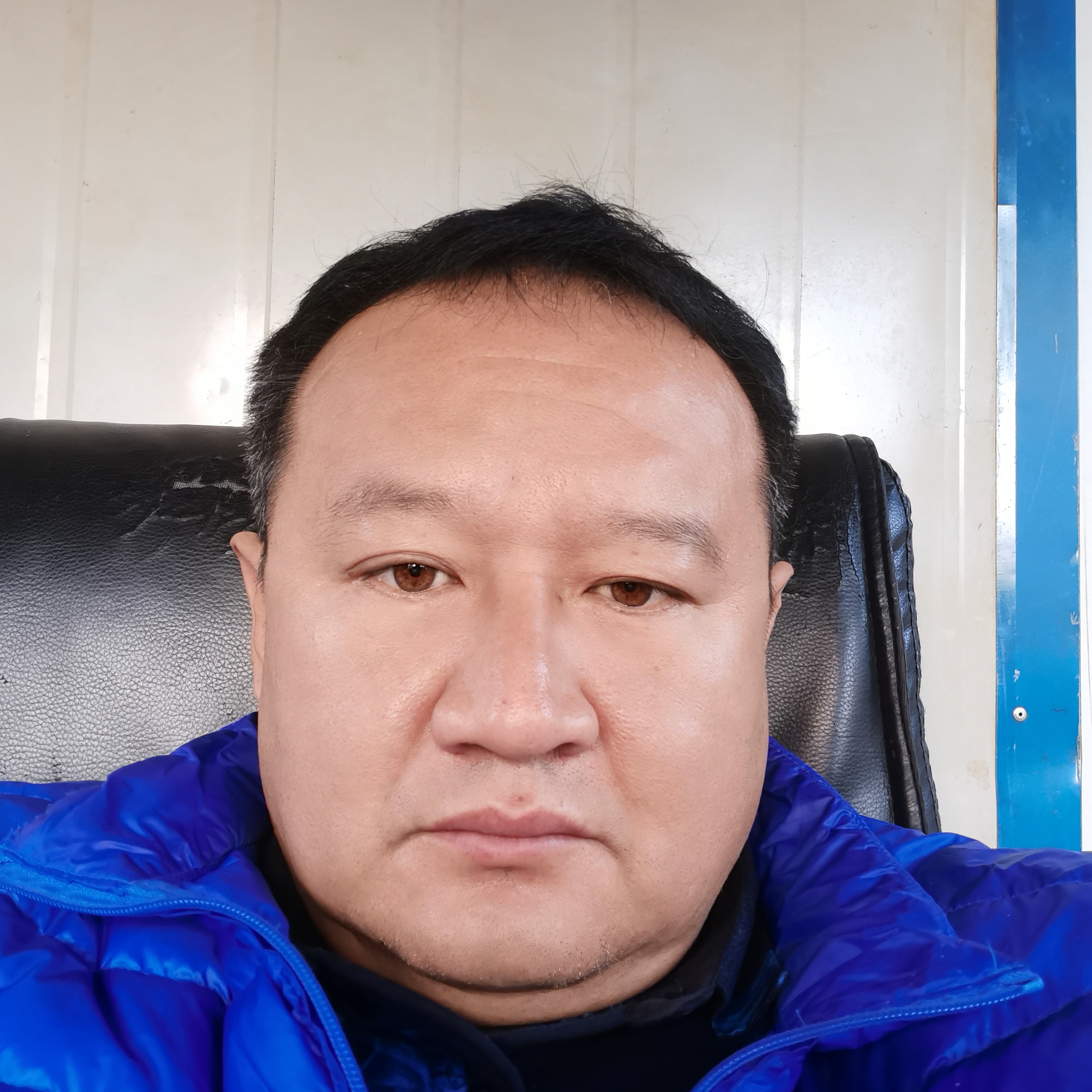爱笑还大白的照片