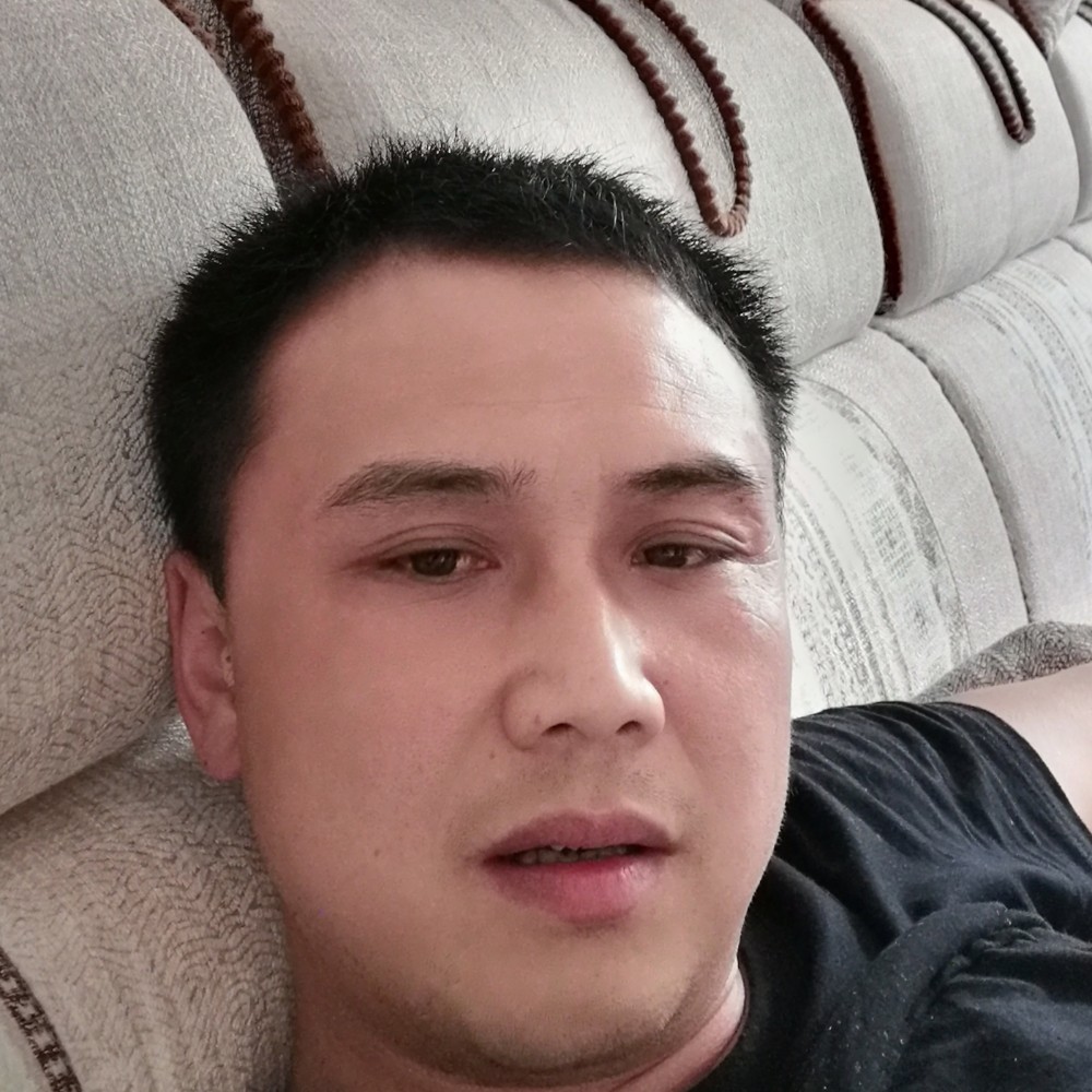 高大打缘分的照片