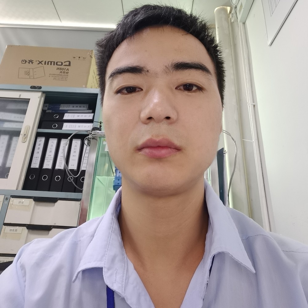 魔镜泪了跳跃的照片