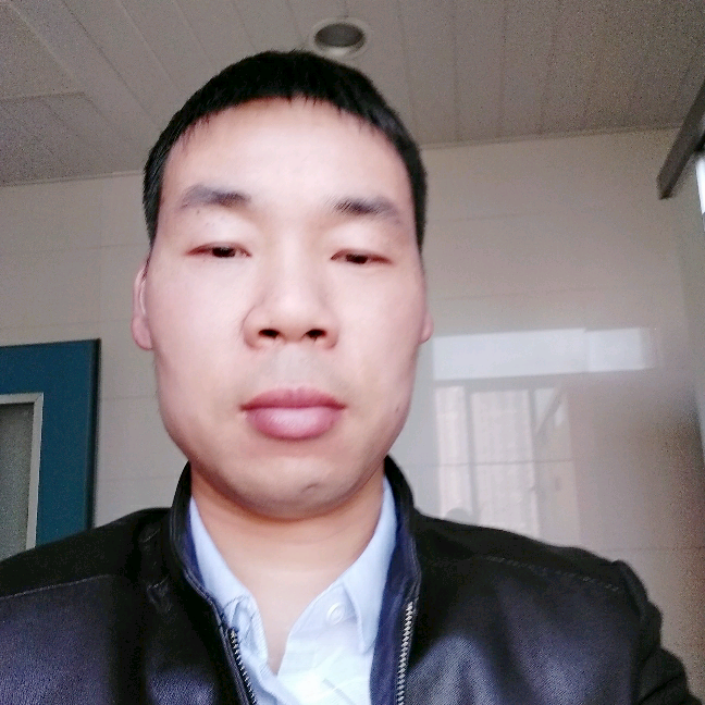 荀伟的照片