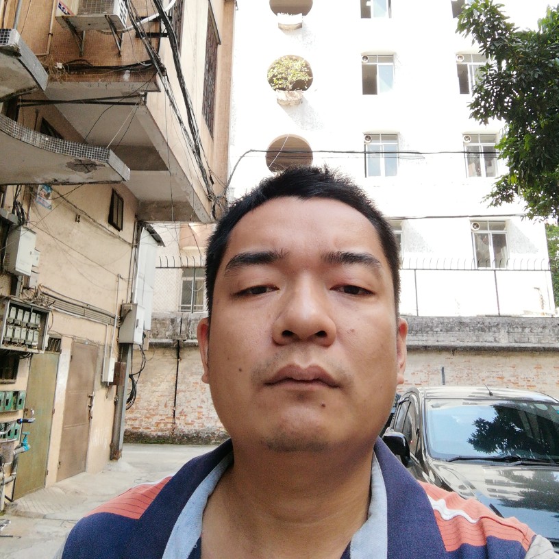 客家大佬的照片