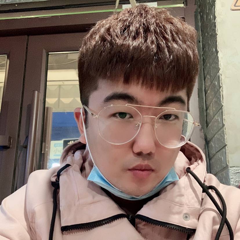 景小龙的照片