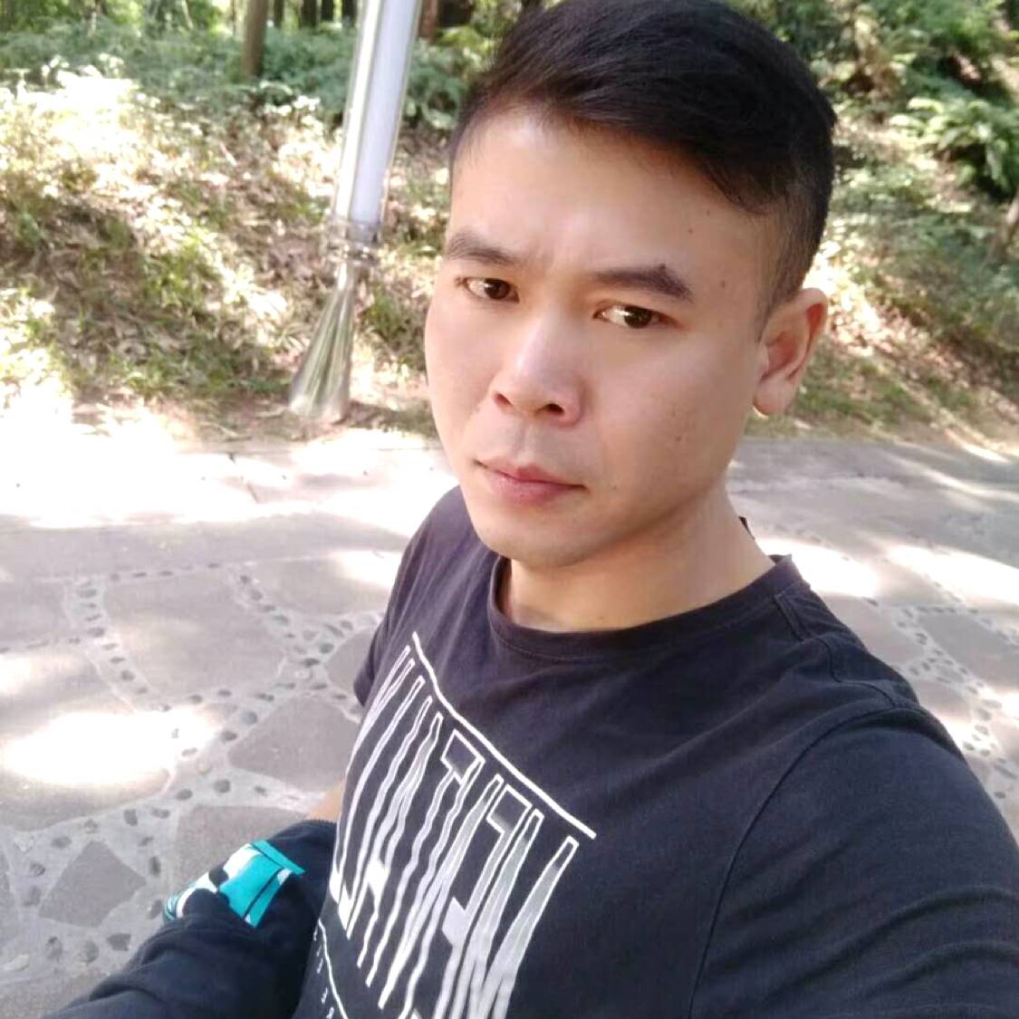 回忆那懦弱的照片