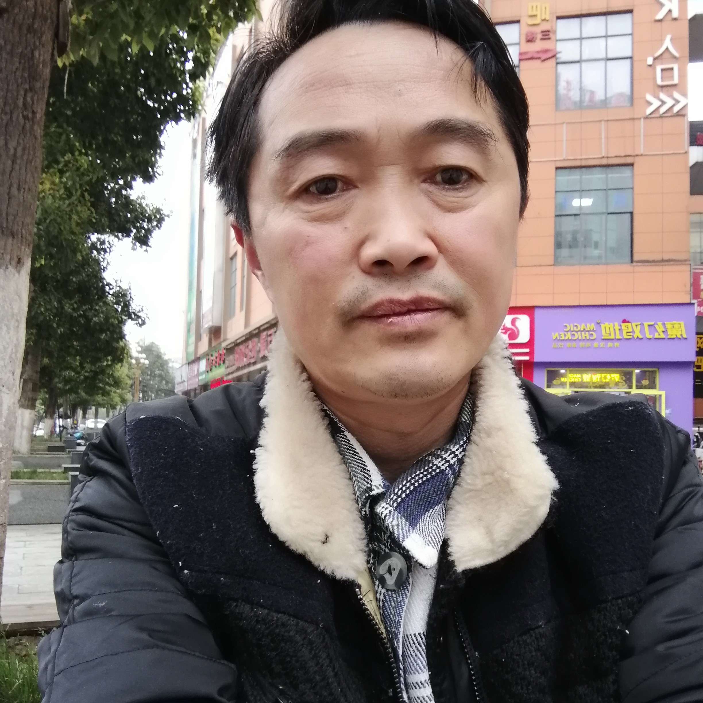 刘方才的照片