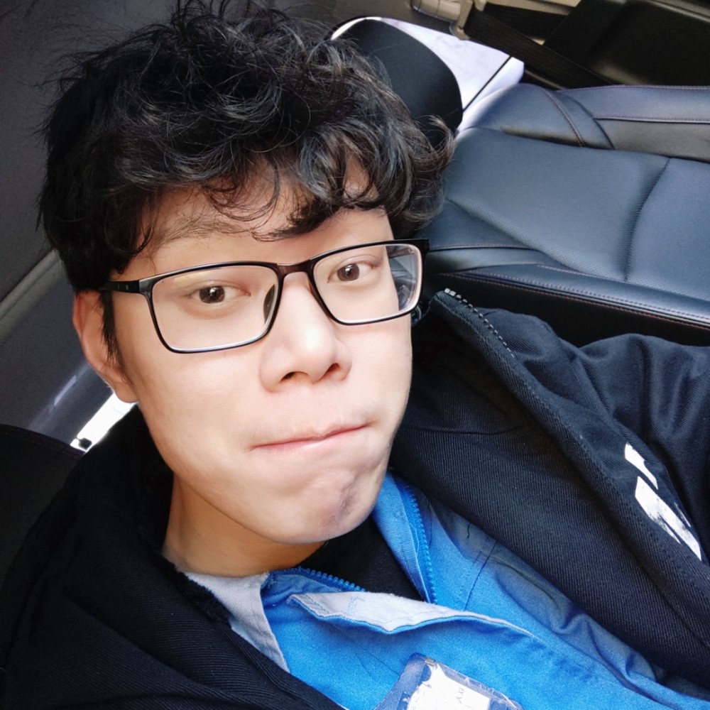 老迟到扯往事的照片