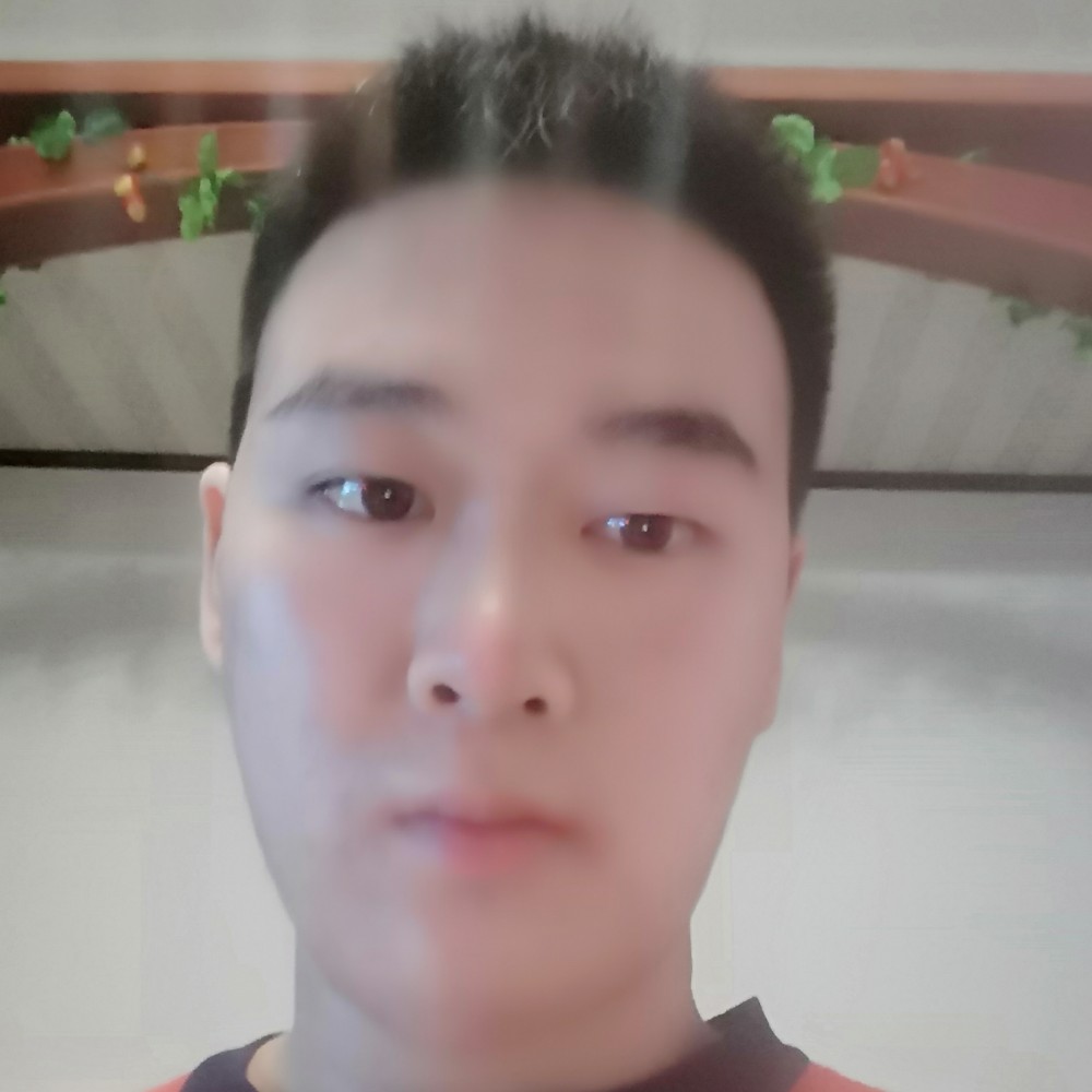 啤酒浅吻土豪的照片