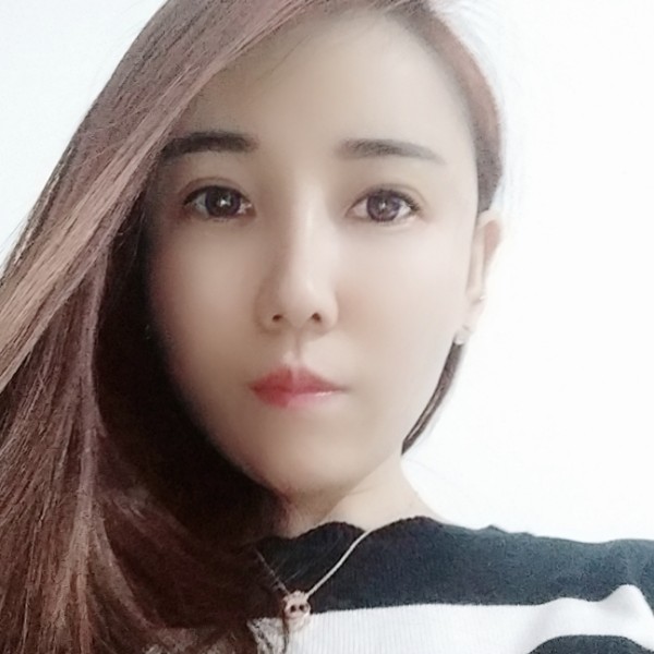 牵手到老的照片