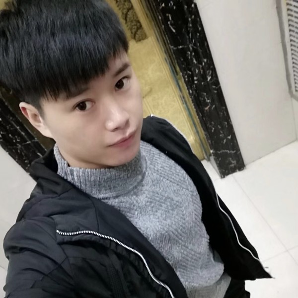 枕头拾忆风中的照片