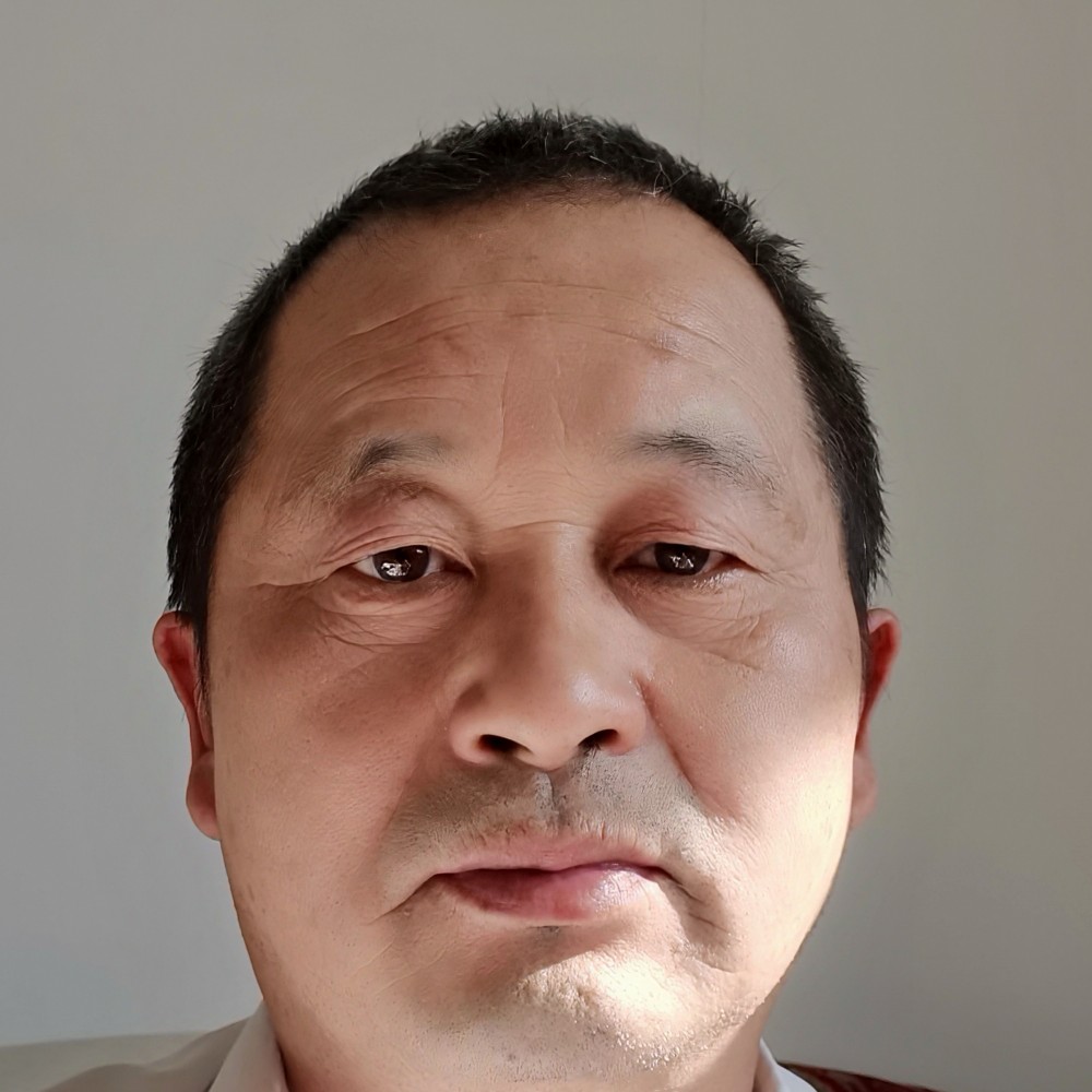 优美吃醋涟漪的照片