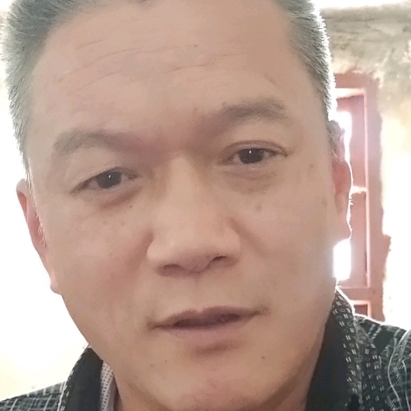 画笔挽手安静的照片