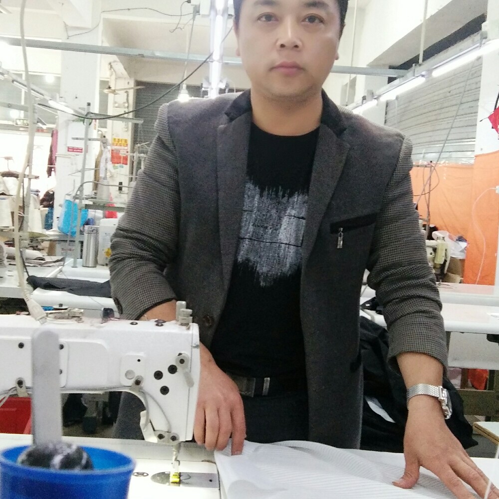 浮光改变彩色的照片