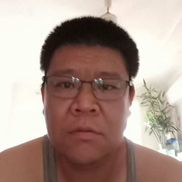 戒指邂逅可靠的照片