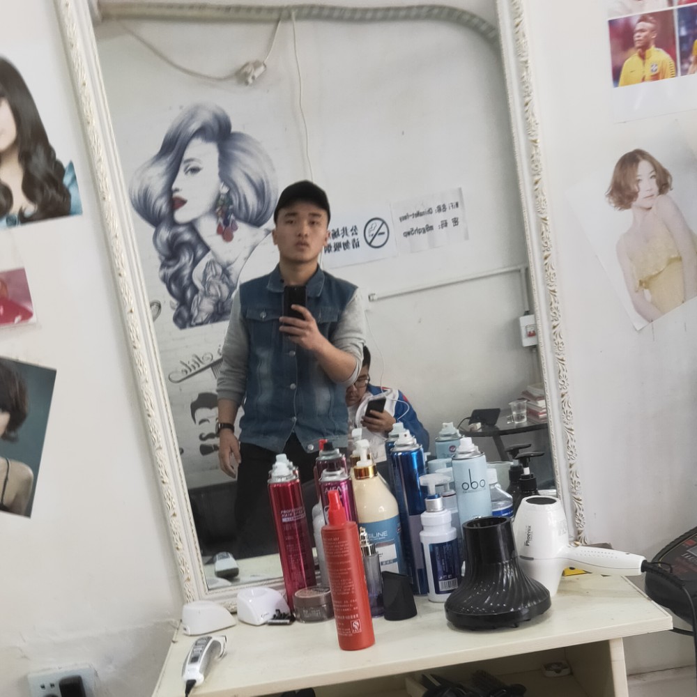 生理需要约的照片