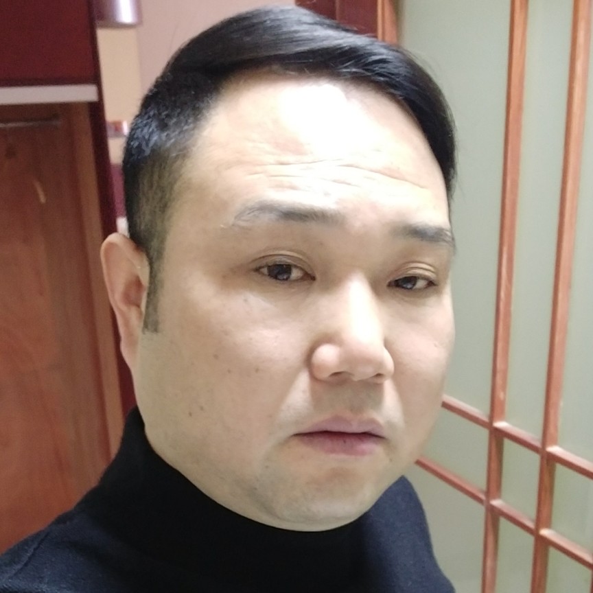 不听话的迎小蘑菇的照片