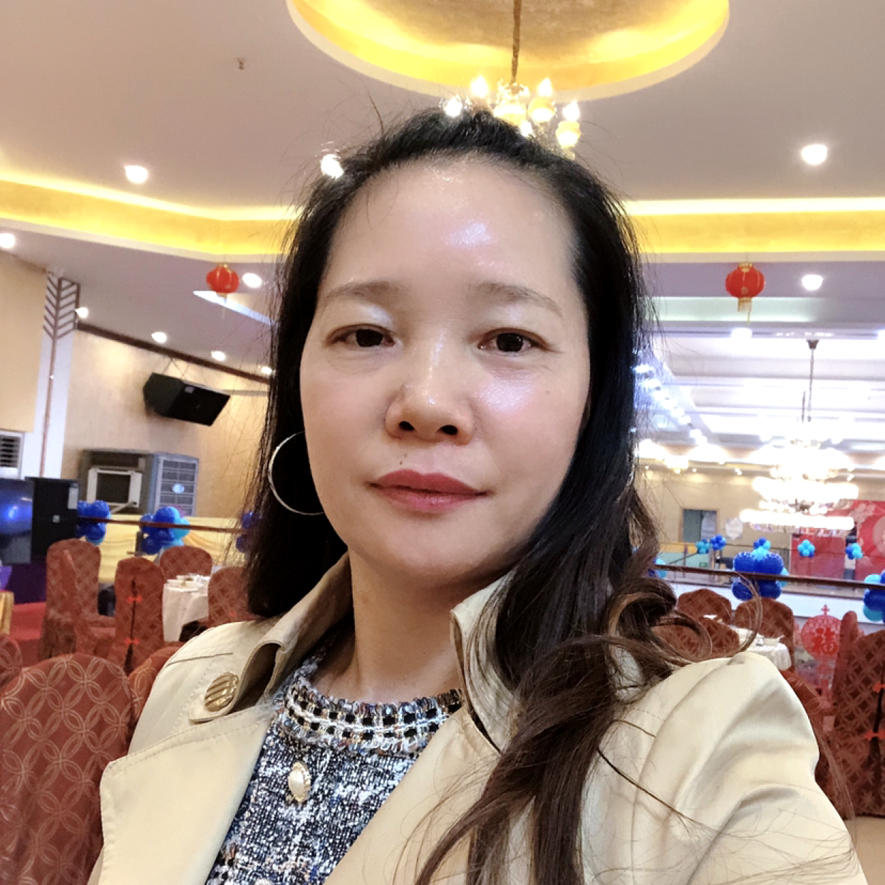 戒指与孤單的照片
