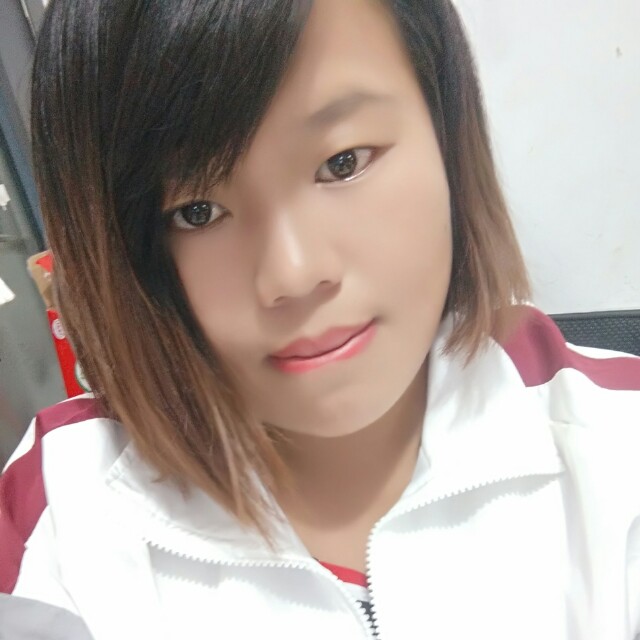 谁半夏的照片