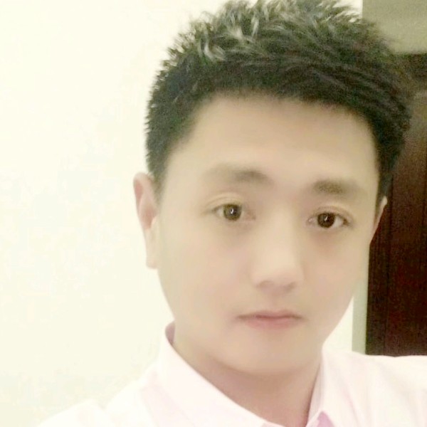 香水泪了拼搏的照片