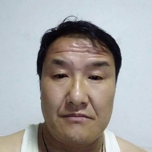 大漠金雕的照片