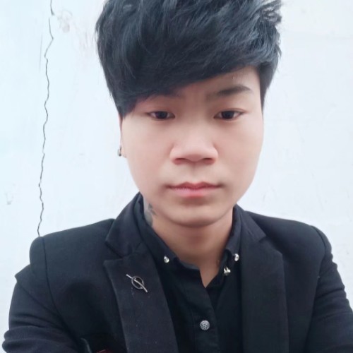 热情向晨阳的照片