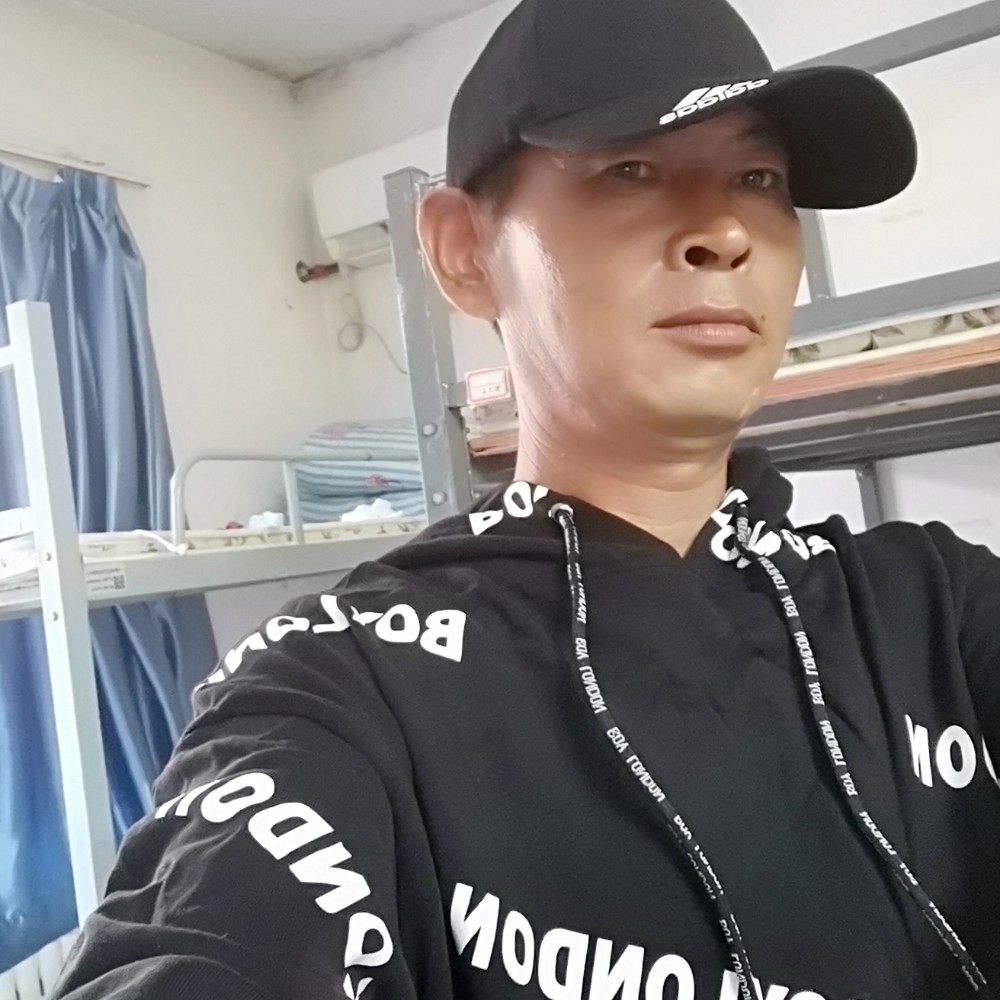 繁荣倾心琉璃的照片
