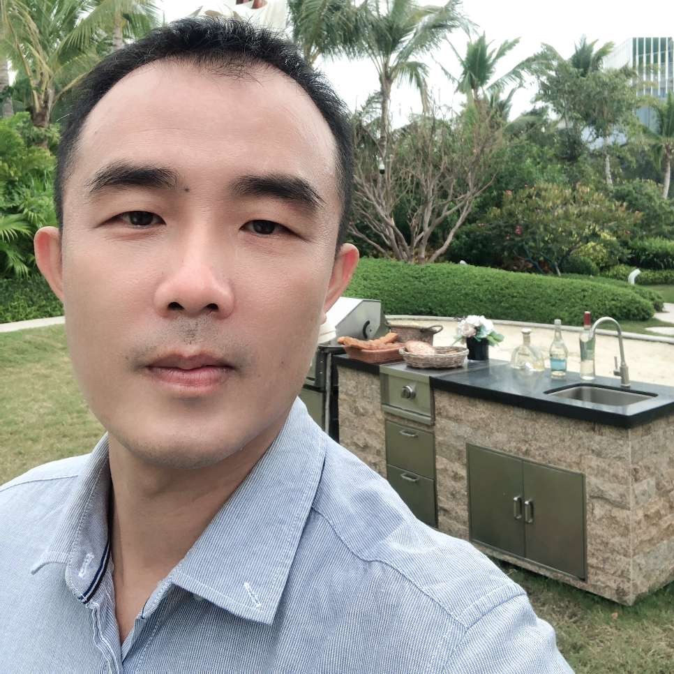 微醉的红酒的照片