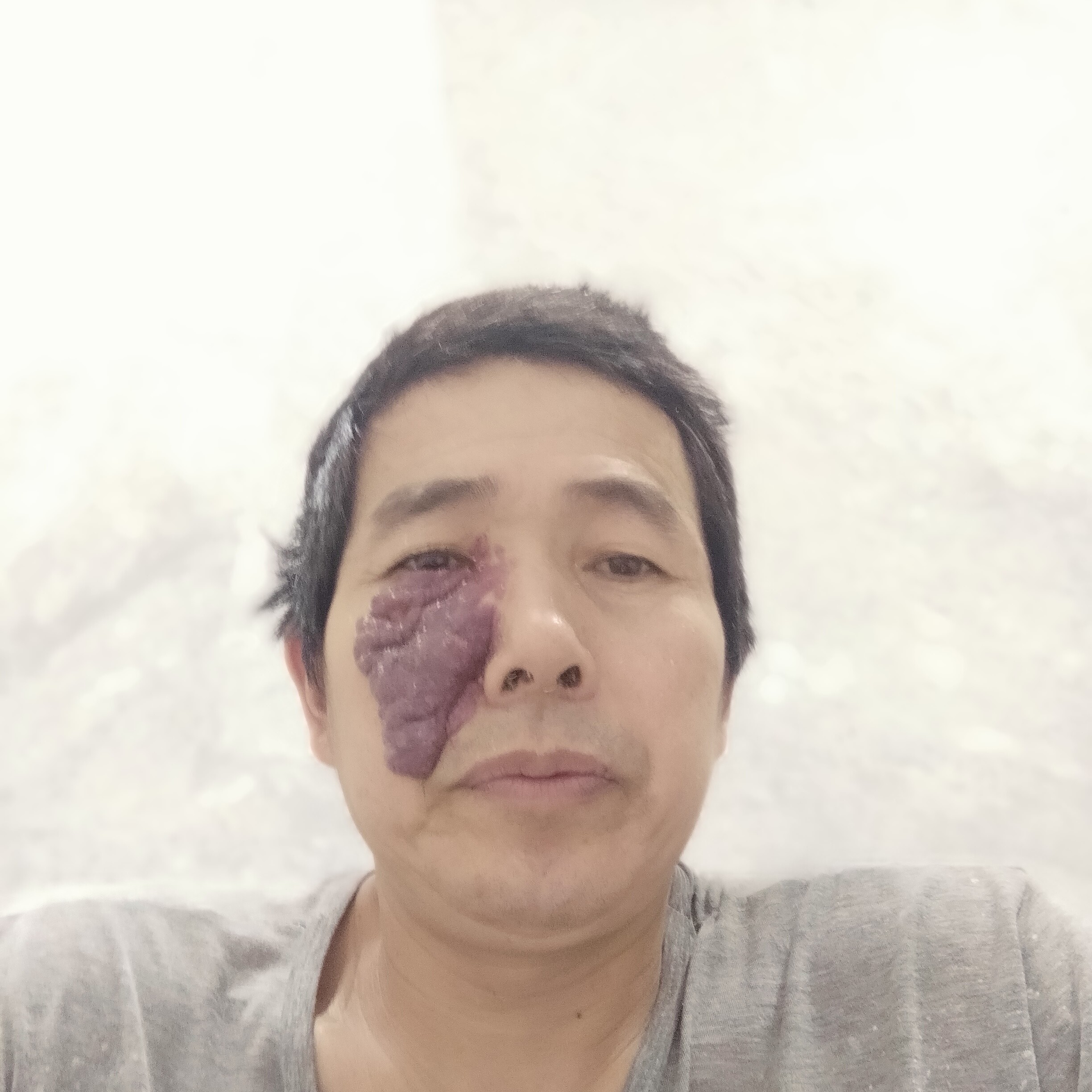 直率大哥的照片