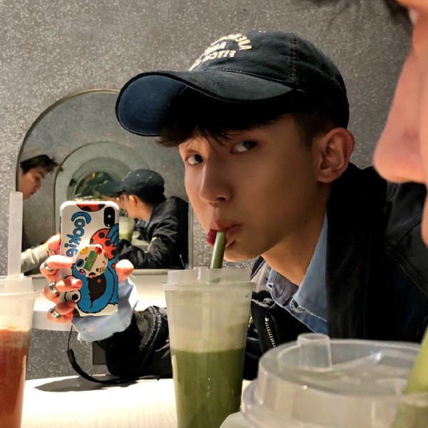 碳烤吐司的照片