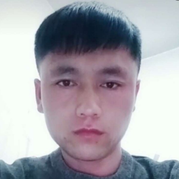 Qwertuui的照片