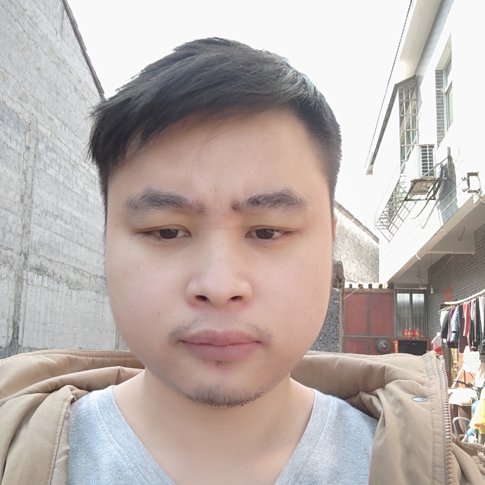 平淡泪了灯泡的照片