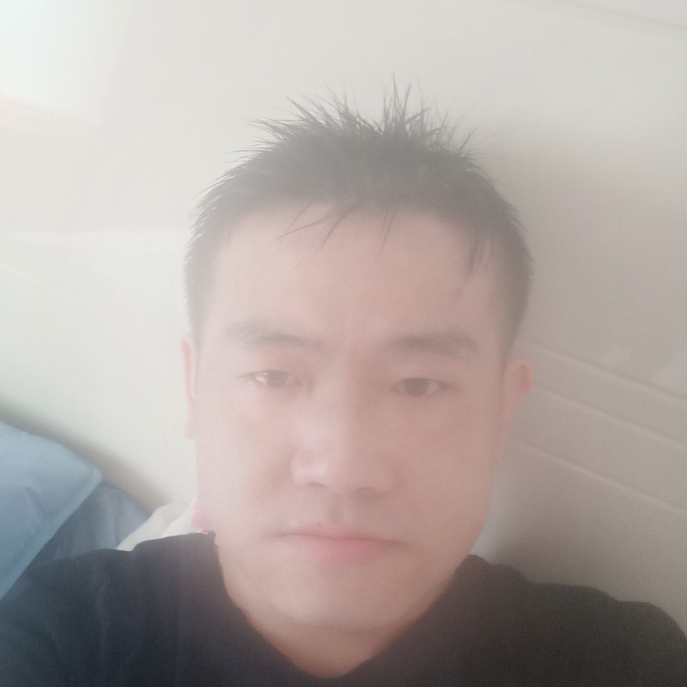 刘滔的照片