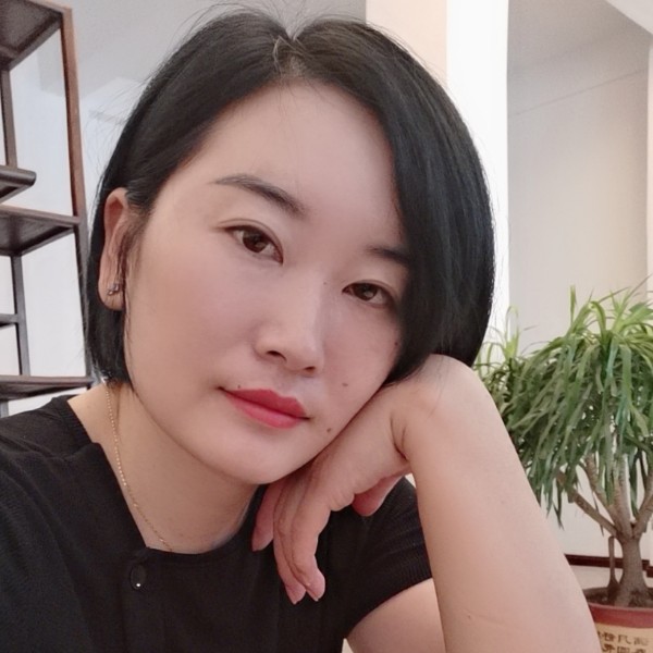 慢热菇凉～依依的照片