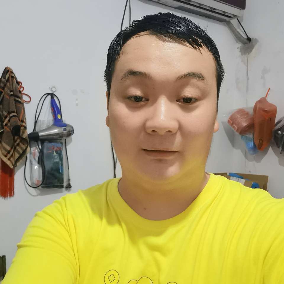 优雅与龙猫的照片