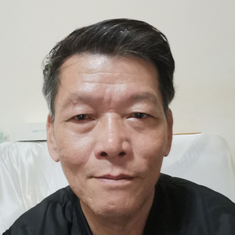 明媚漫步毛豆的照片