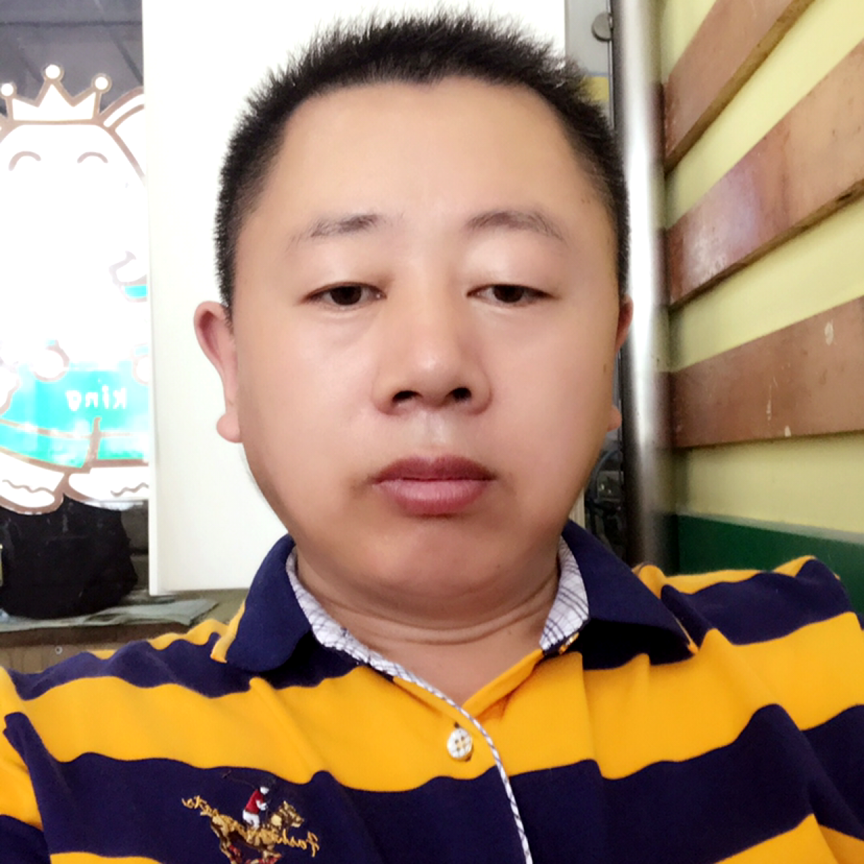 热心深拥兮颜的照片