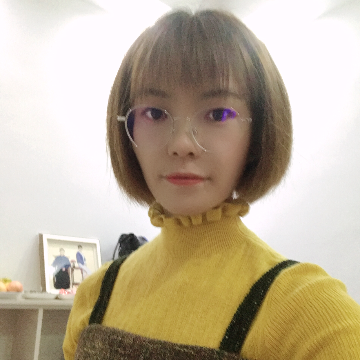 小妮子洁洁的照片
