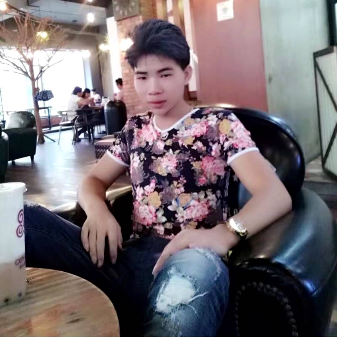 淡然多么万宝路的照片