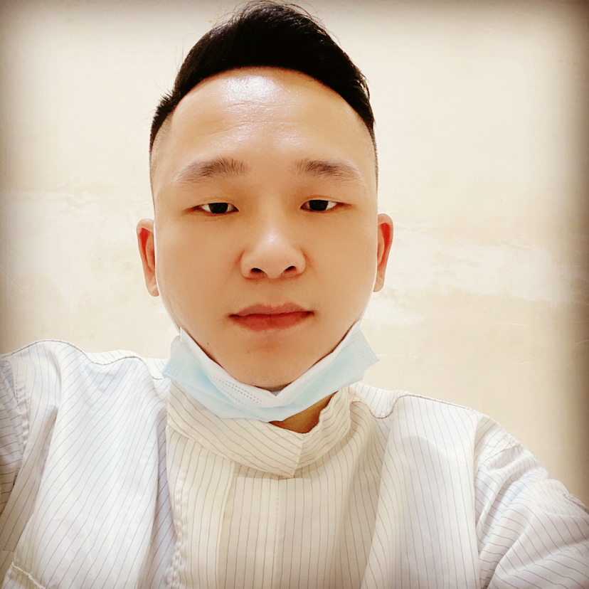 陈qiu的照片