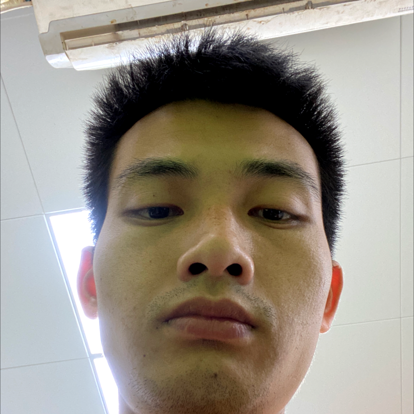 妖娆那睫毛膏的照片