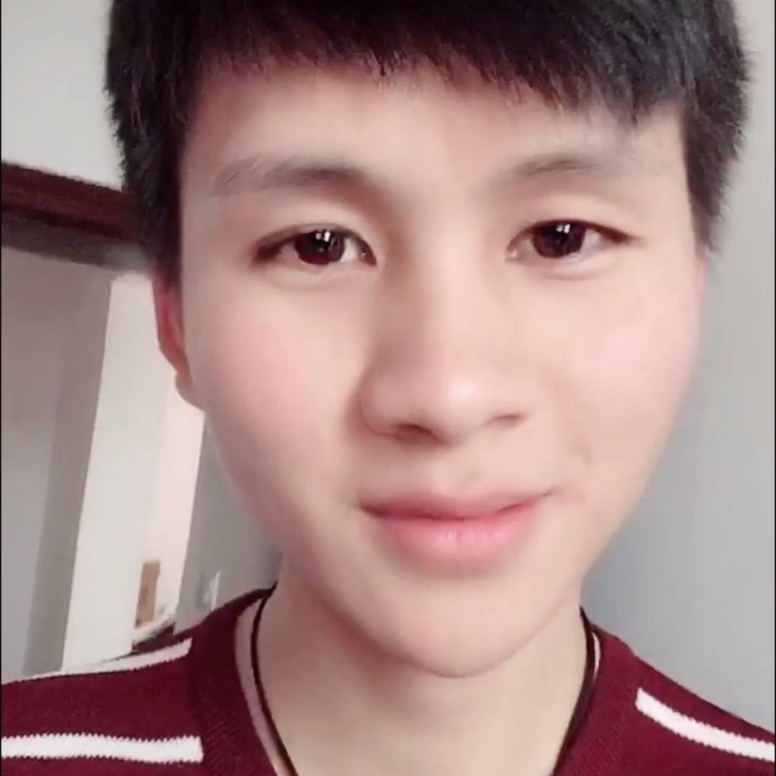 您好！明天的照片