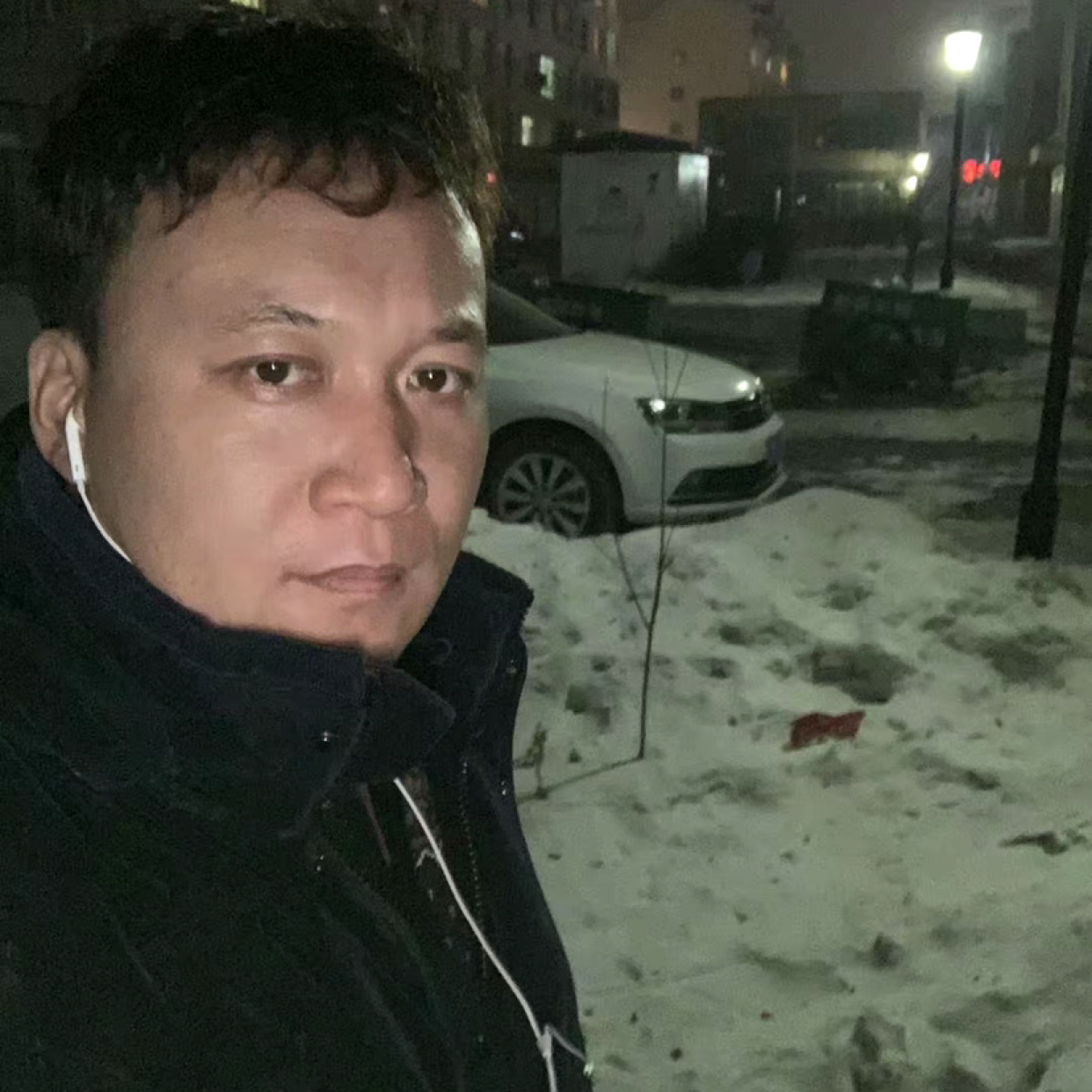 中心那懦弱的照片