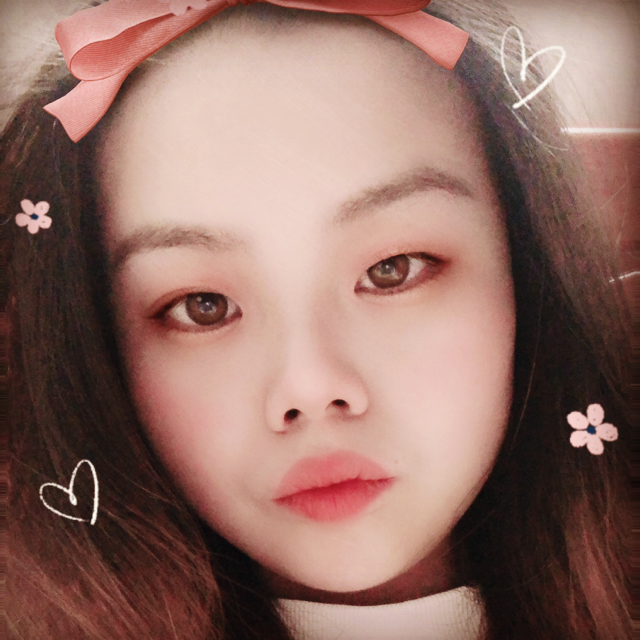 手链扯优美的照片