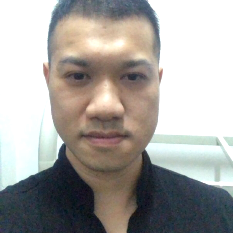 忐忑回首蜗牛的照片