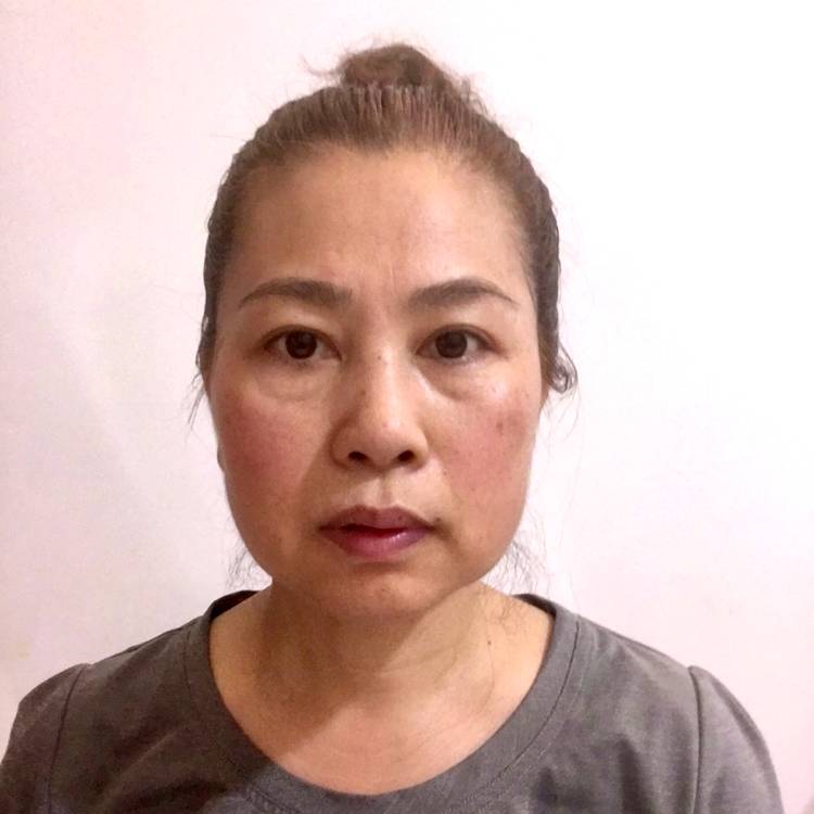 故事拿纯情的照片